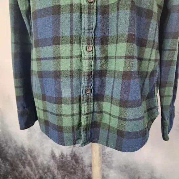 J.Crew Midweight Flannel Workshirt in Regenerative Cotton | Men's Slim Medium - Picture 3 of 13